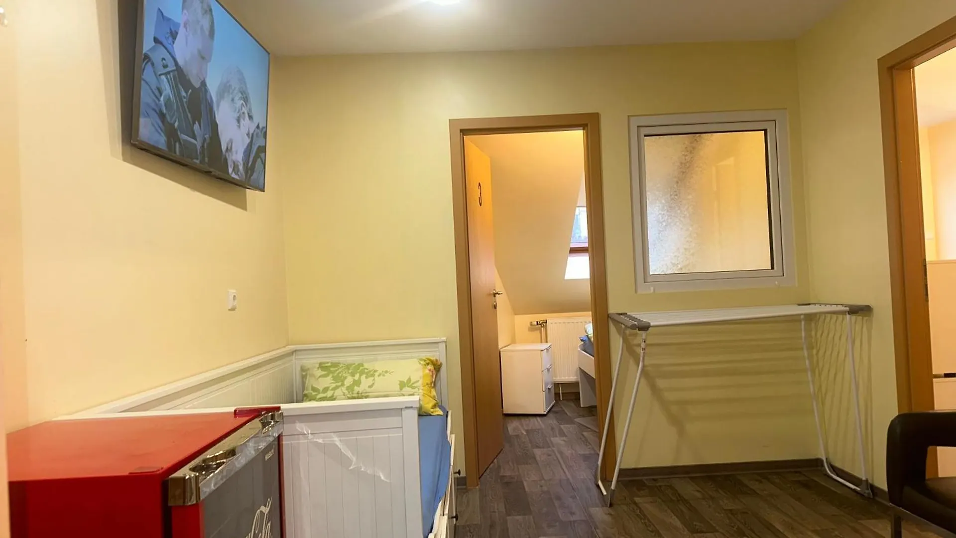 Modernes Apartment 3 Mit 5 Schlafzimmer 8 Einzelne Betten Dortmund Germany
